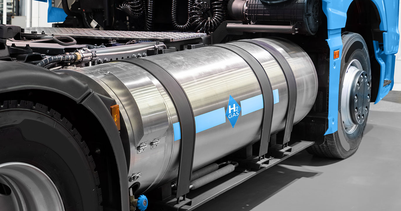 A-hydrogen-fuel-cell-semi-truck-with-H2-gas-cylinder-onboard A-hydrogen-fuel-cell-semi-truck-with-H2-gas-cylinder-onboard