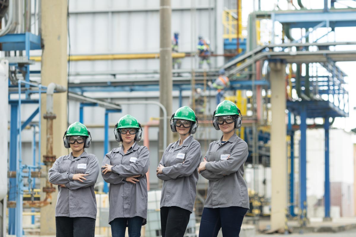 Production operators at Curitiba, Brazil plant Production operators at Curitiba, Brazil plant