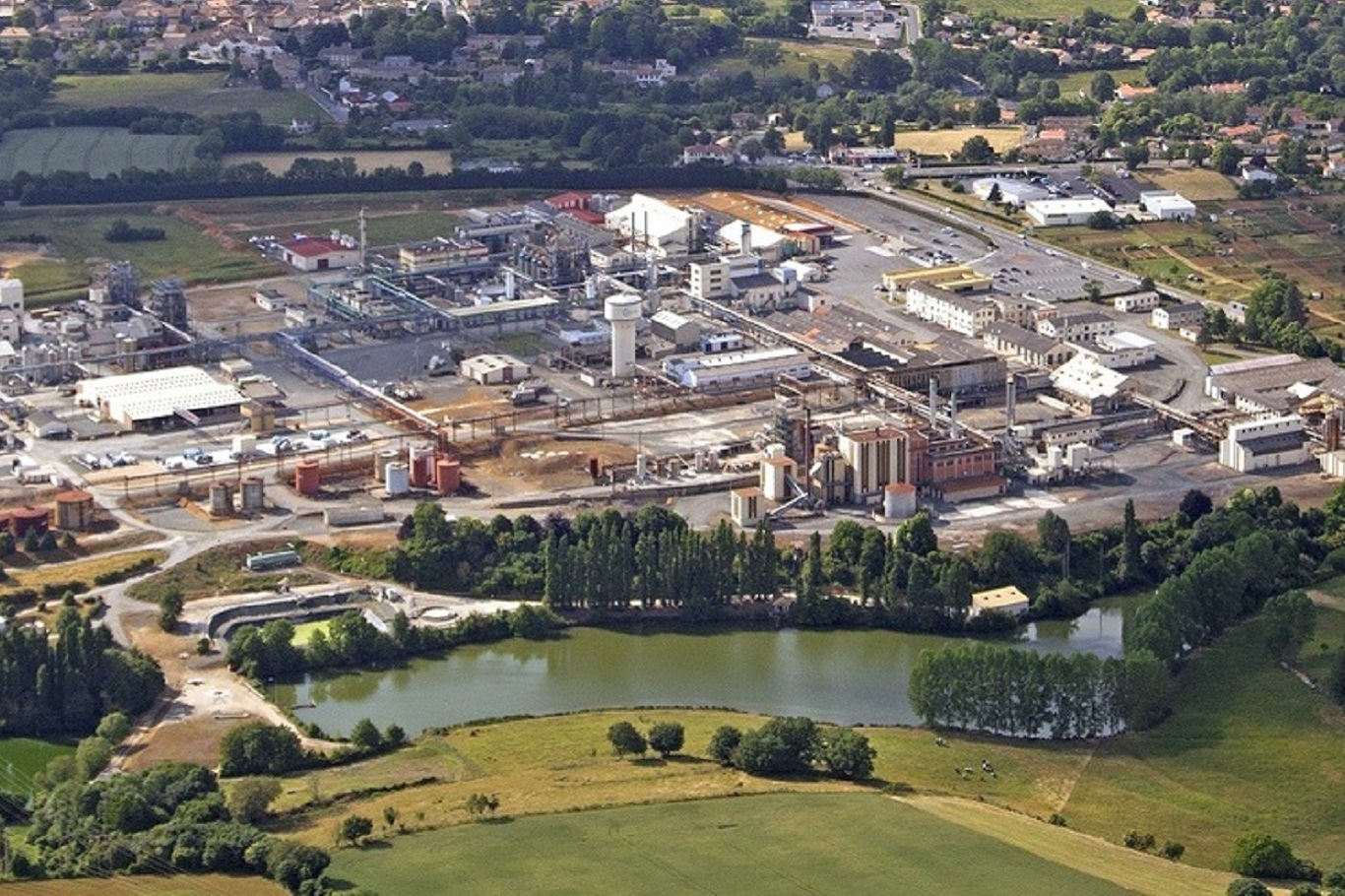 Solvay unveils carbon neutrality plans for its Saint-Fons plant in ...