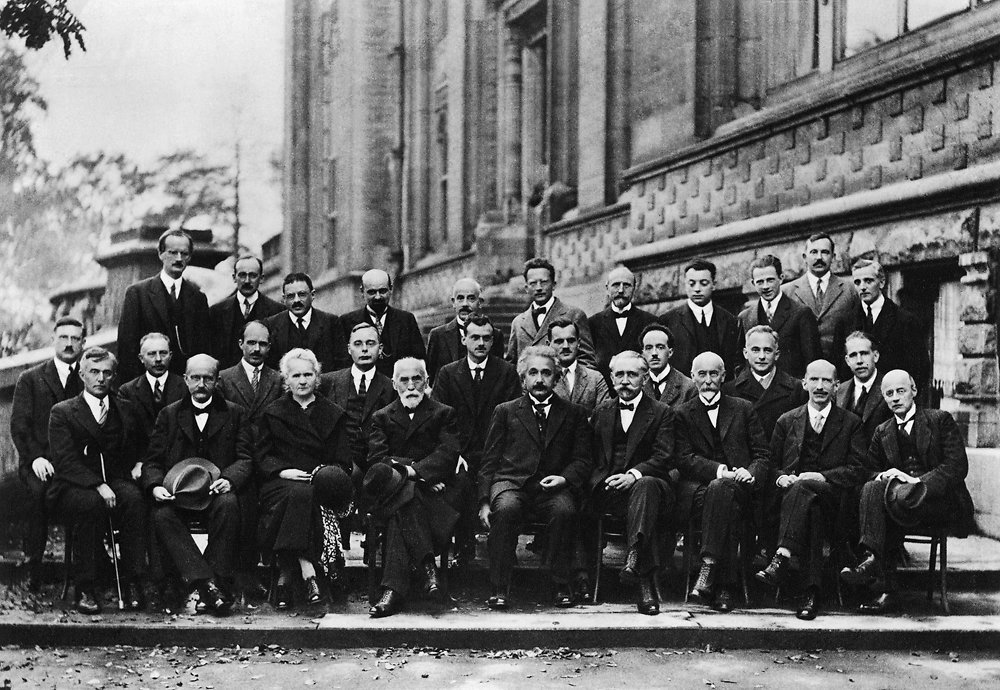 Conseil-de-Physique-1927