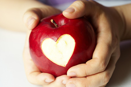 Apple with heart