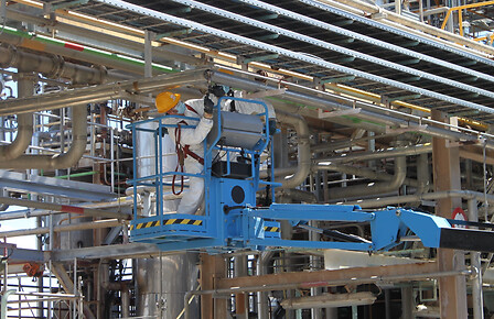 Stop for cleaning and maintenance of the equipment